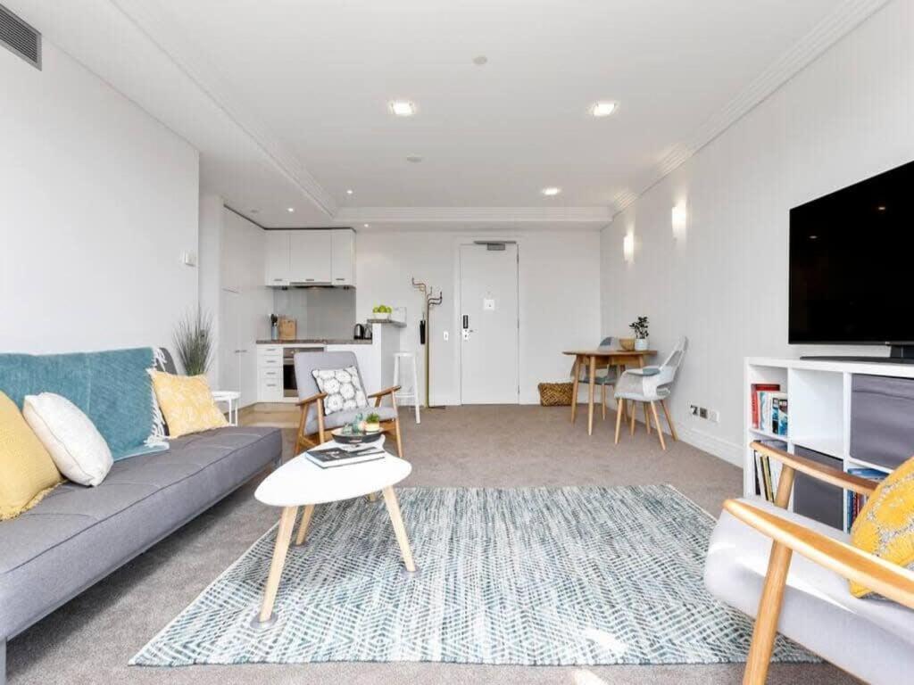 אוקלנד Bright One Bedroom Beauty With Balcony And Unbeatable Views מראה חיצוני תמונה